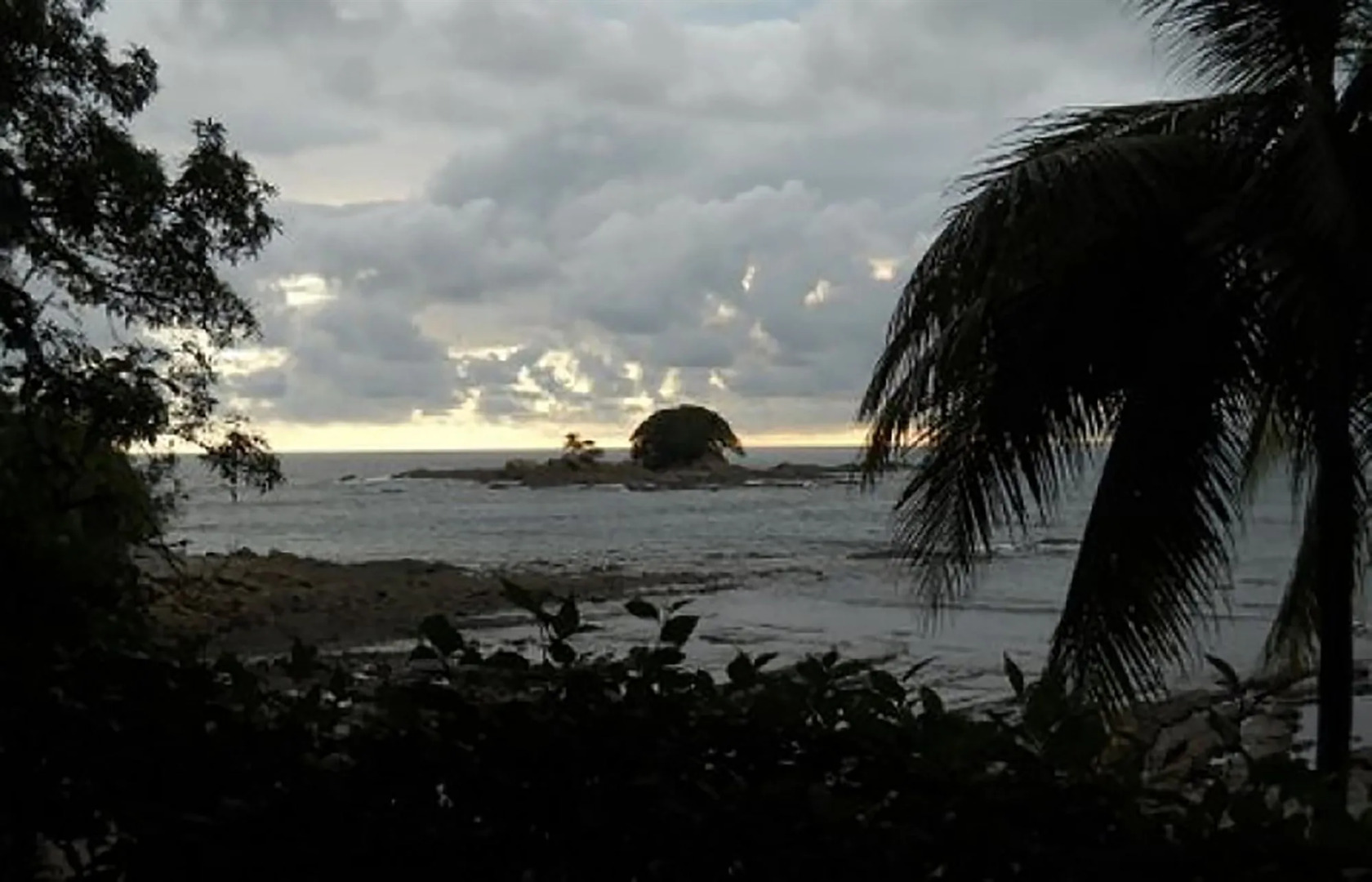 Hotel Las Caletas Lodge