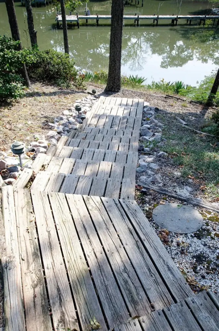 Urbanna Vacation Station - A Waterfront Oasis