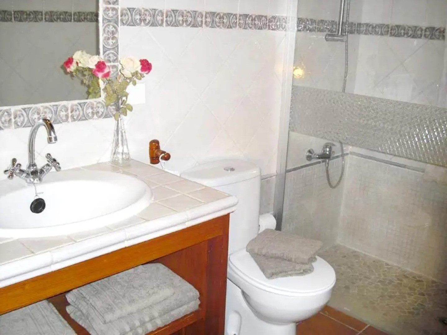 House with 2 bedrooms in San Cristobal de La Laguna with wonderful sea view shared pool enclosed garden 3 km from the beach