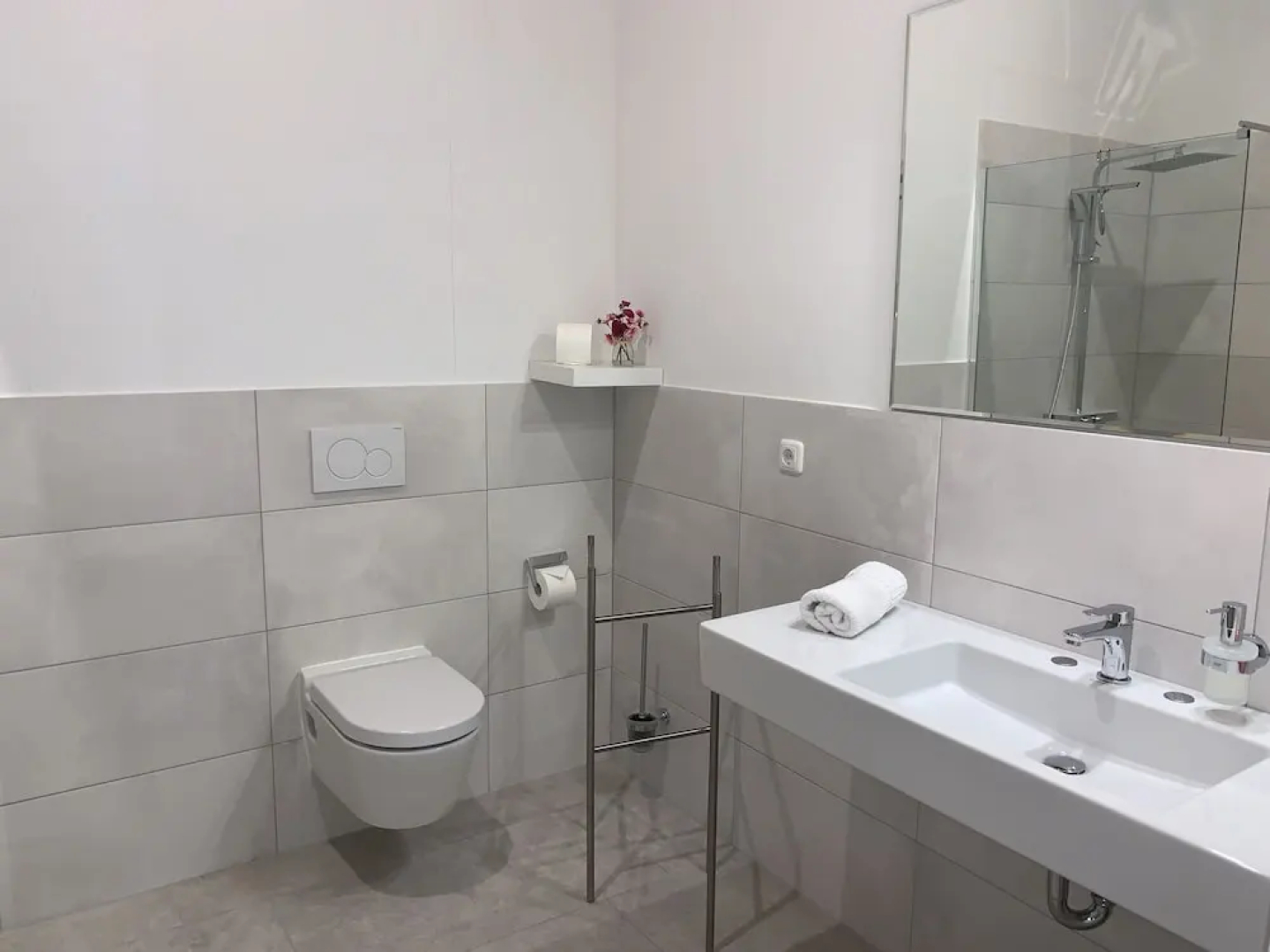 Apartment Garten near Airport