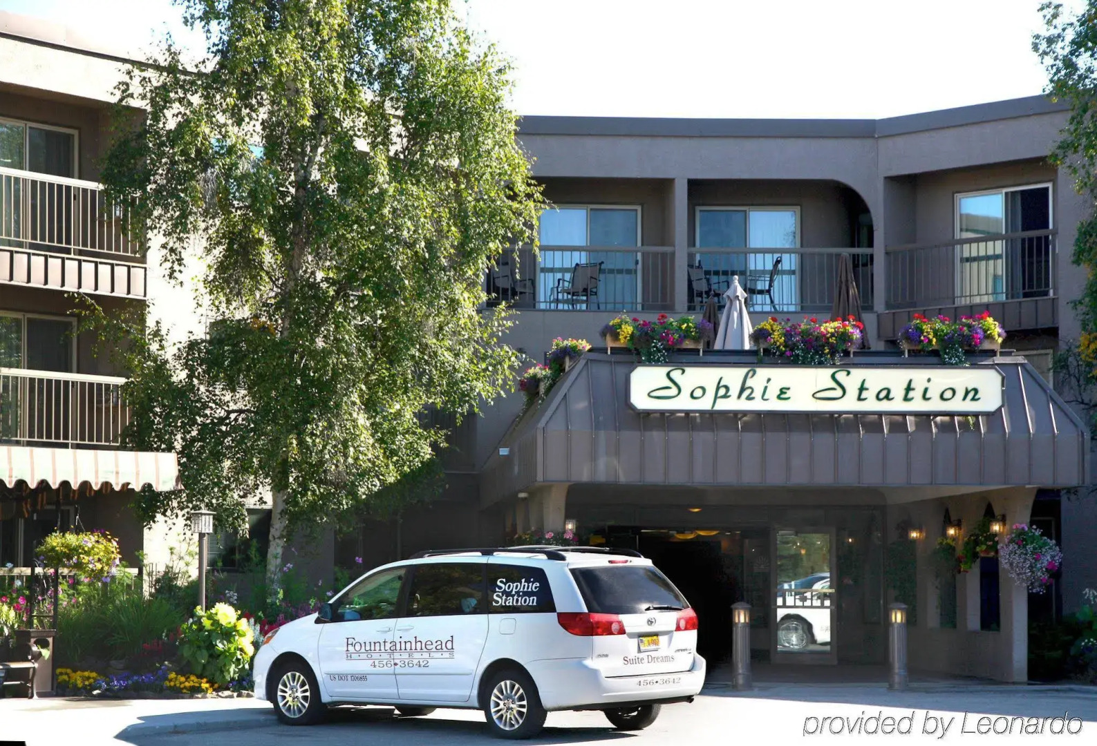 Sophie Station Suites