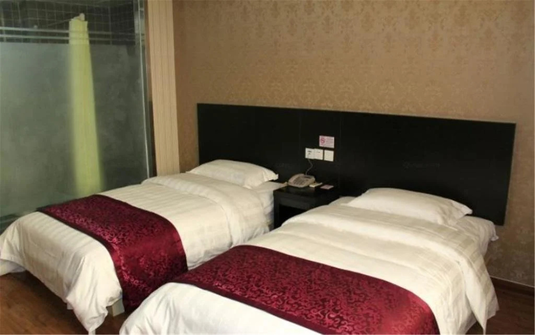 Heze E Home Business Hotel