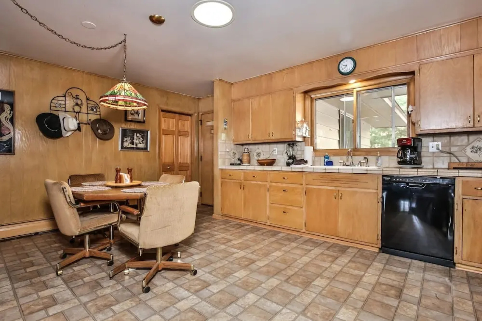 Loon Crest - Hiller Vacation Homes 3 Bedroom Cottage