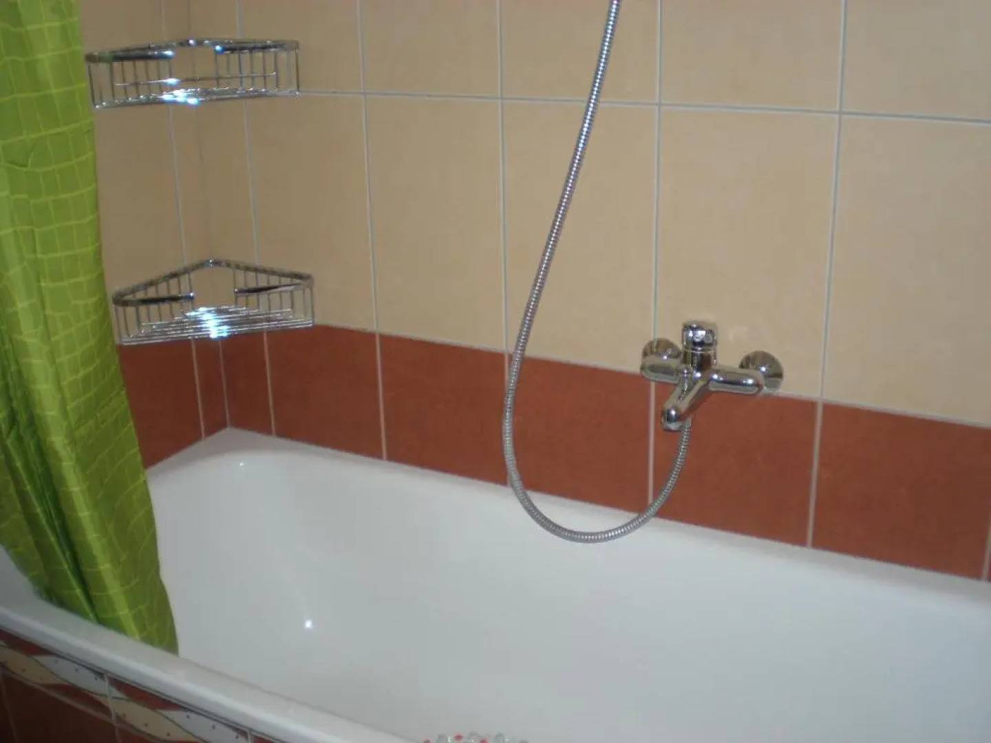 Nikolas & Anezina house