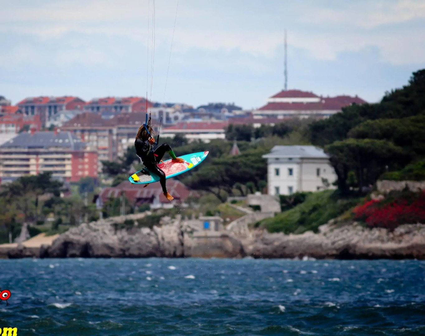 SURFtoLIVE House - Hostel