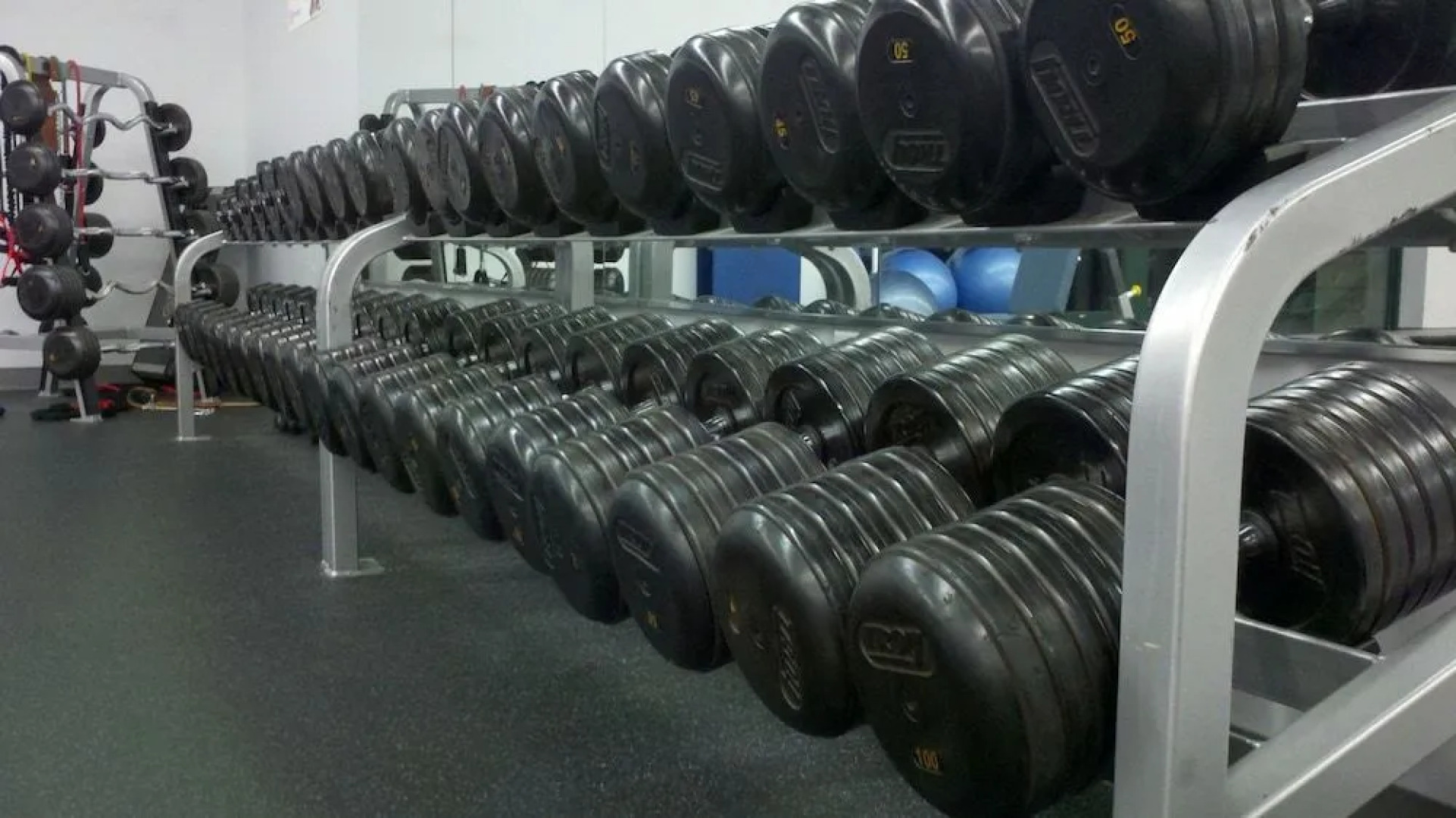 Autumn Leaf Furnished Apartments