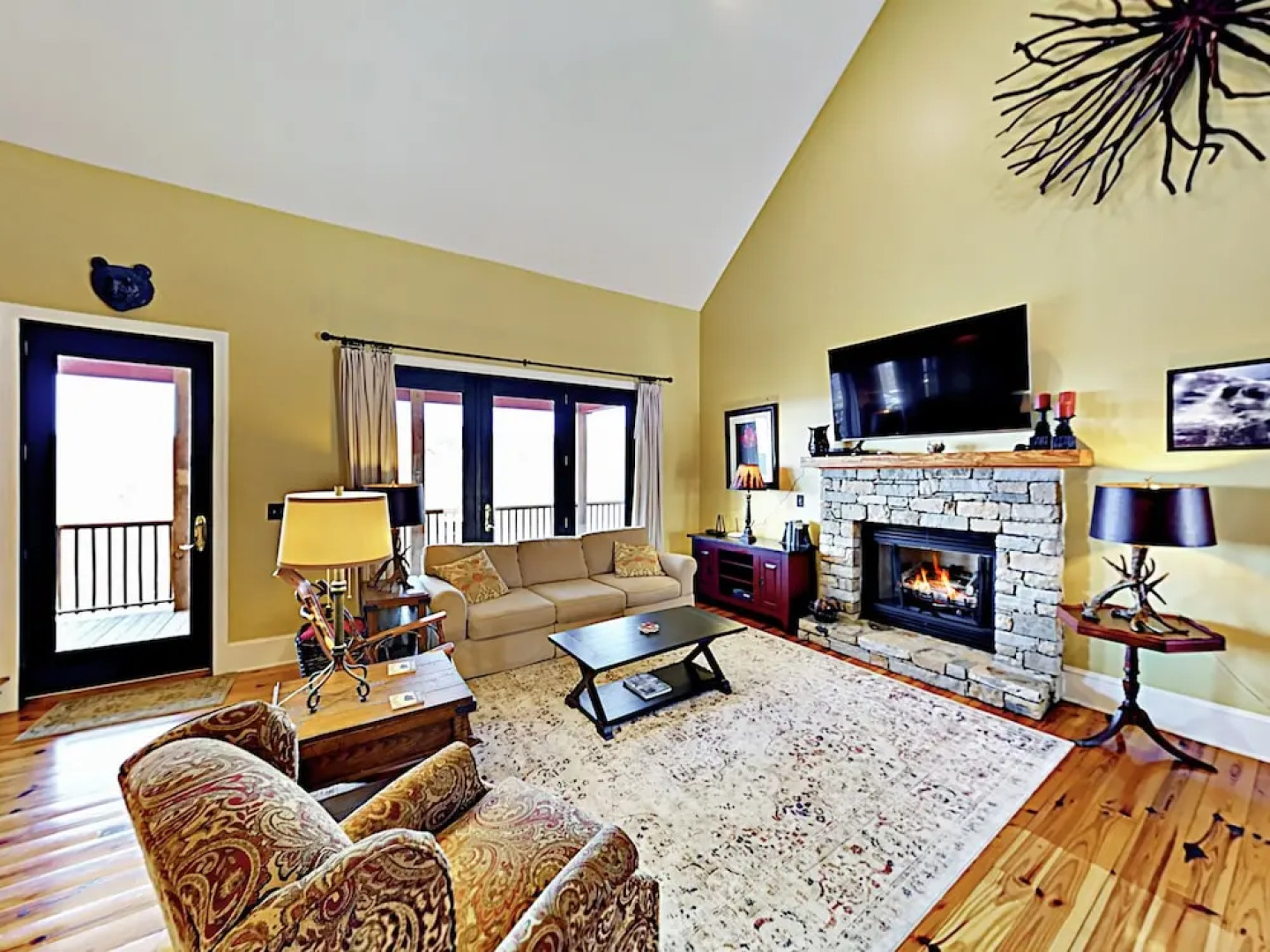 Mountaintop - 4 Br Home