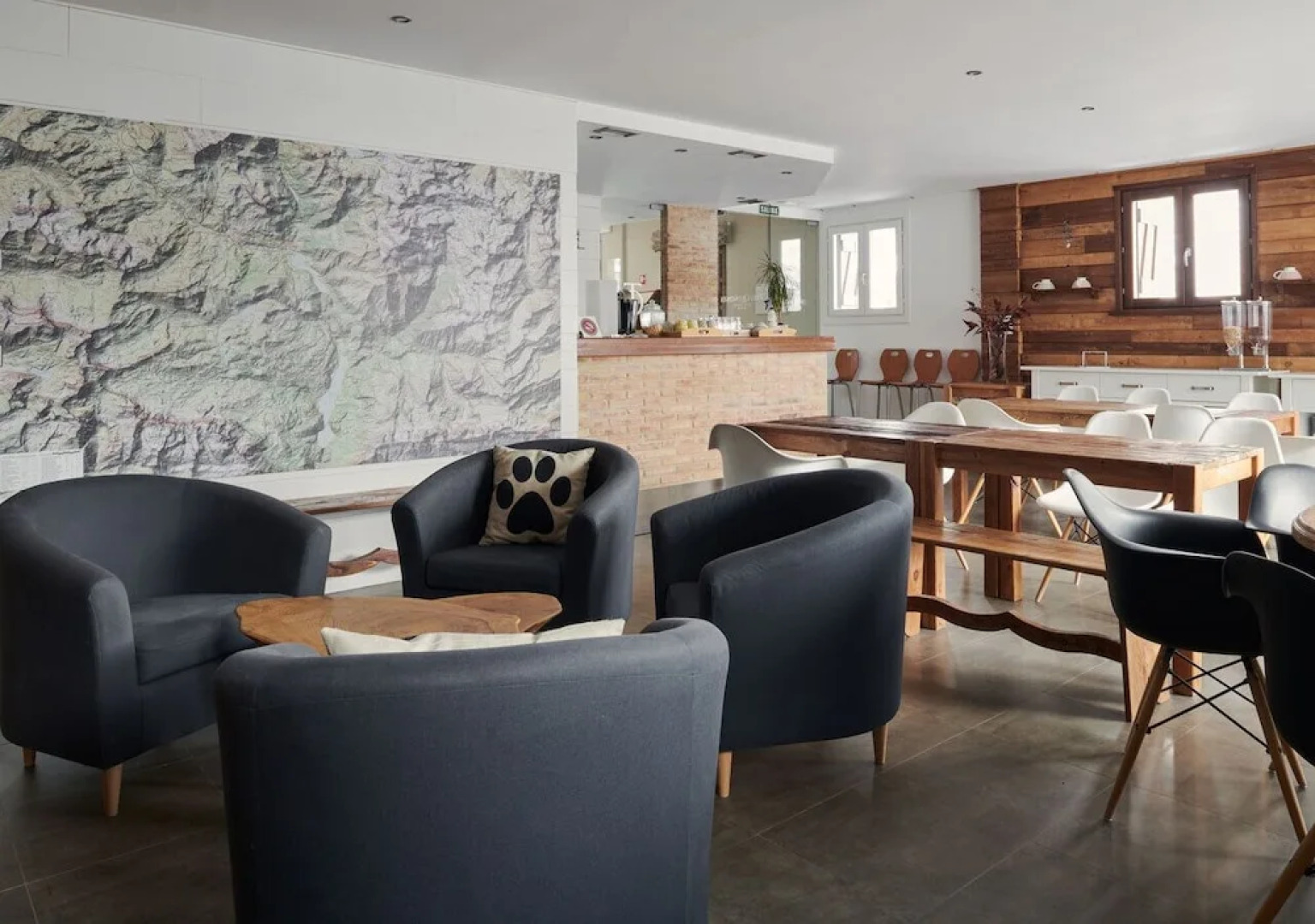 Aparthotel Tres Quiñones