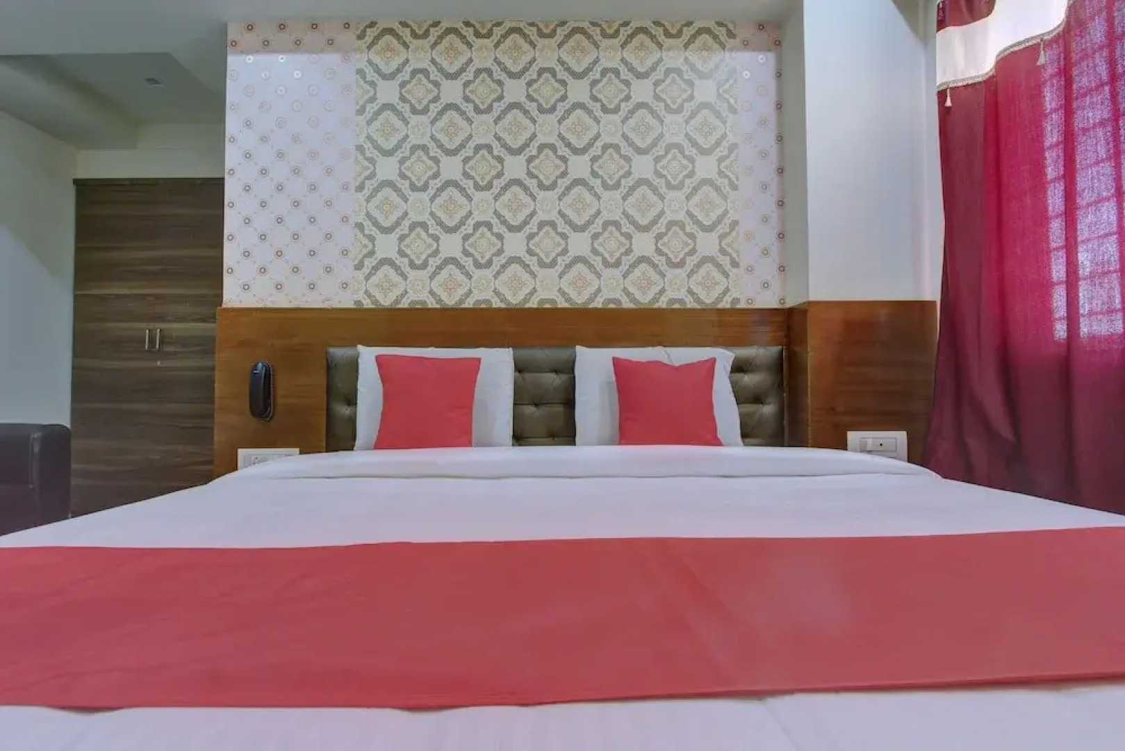 OYO 26981 Sharan Residency