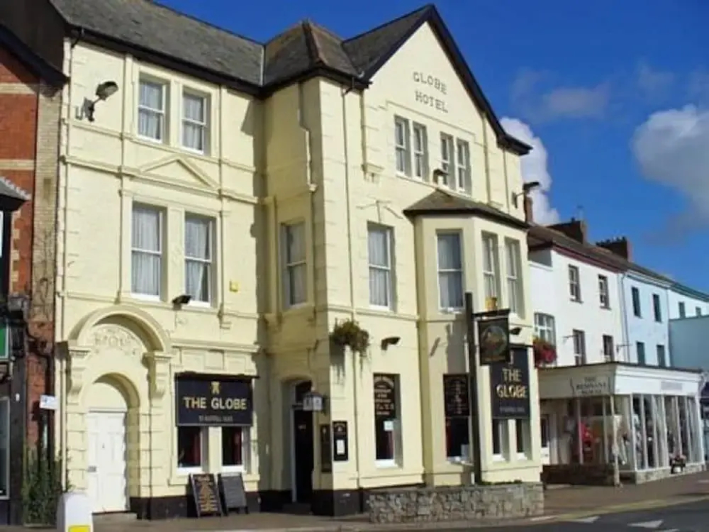 The Globe Hotel
