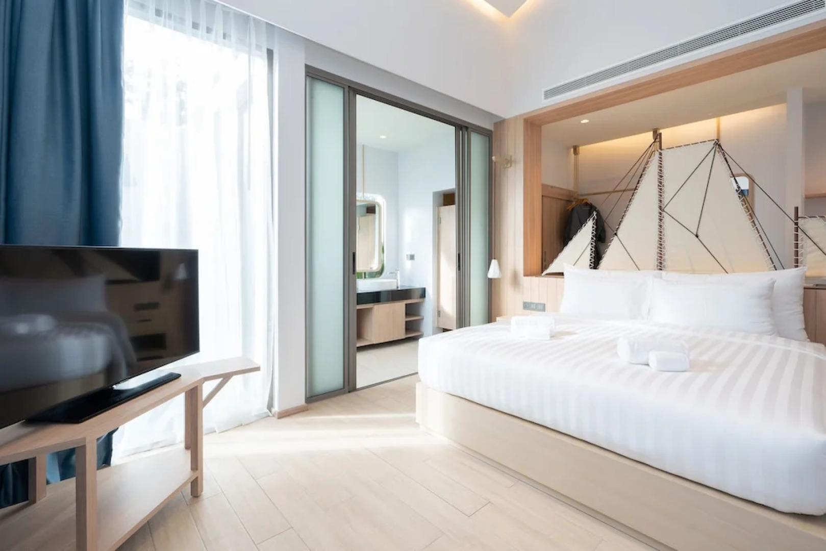 Panwaburi Beachfront Resort