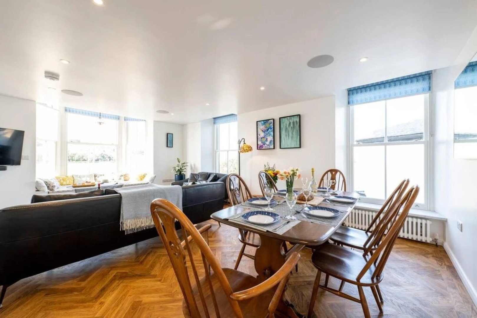 Luxurious 2 Bedroom Apartment With Estuary View