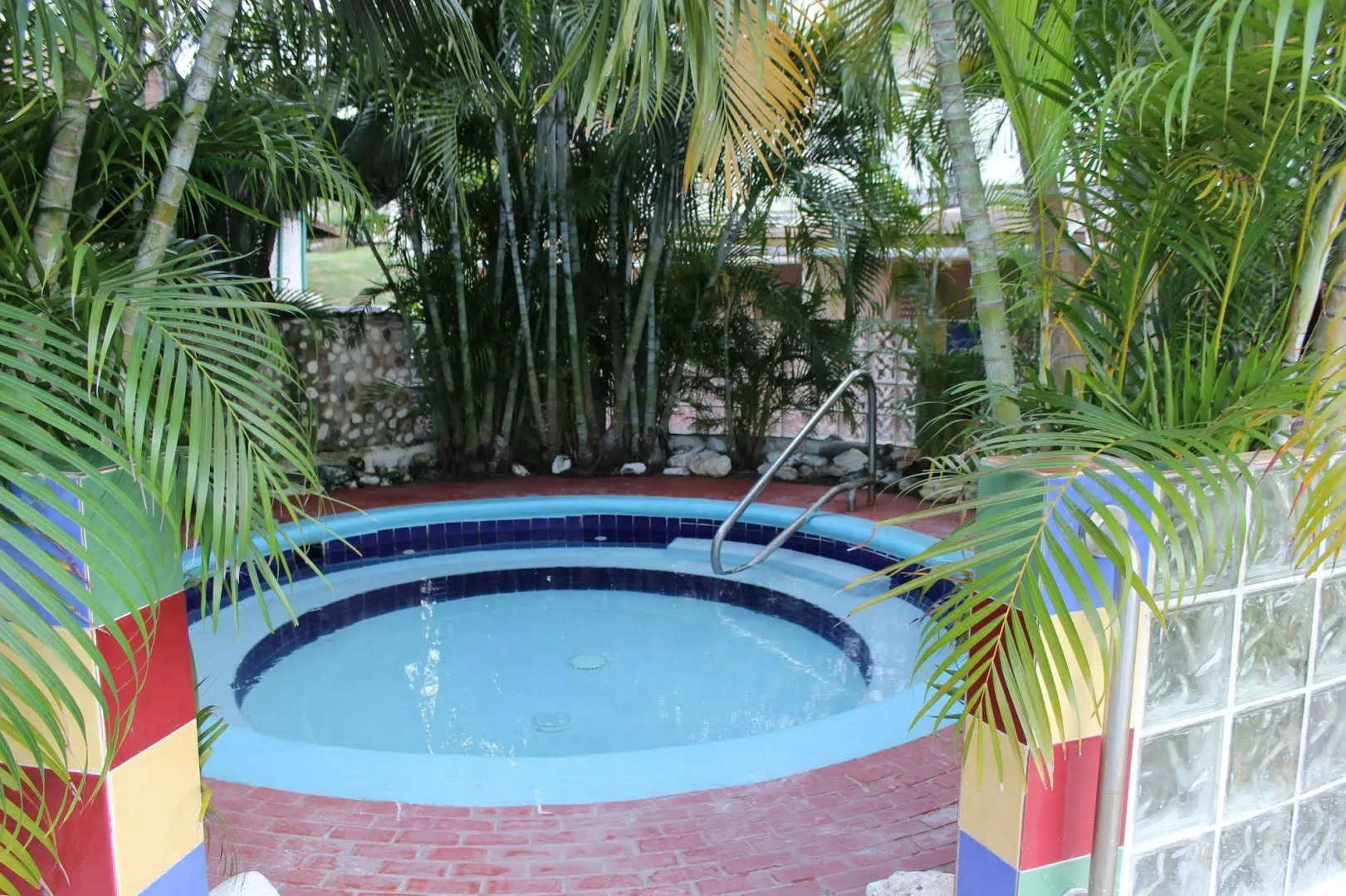 Club Ambiance - Adults Only