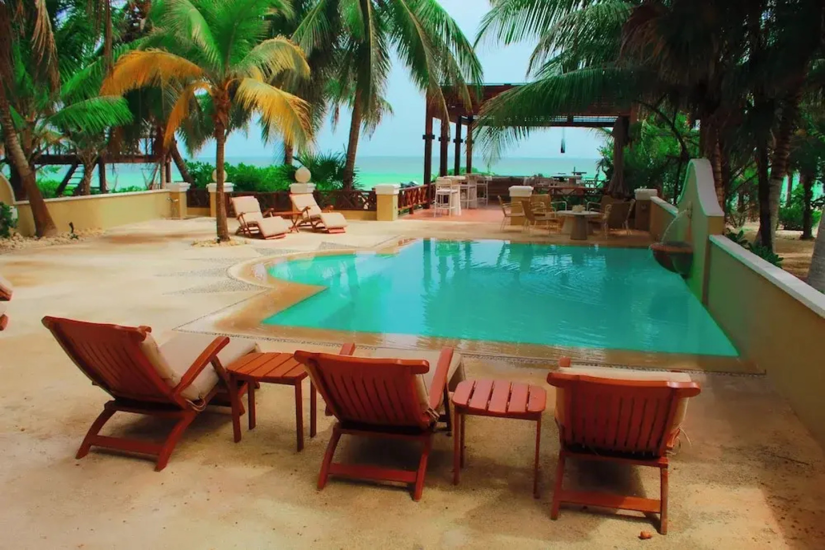 Esciros Luxury Villa