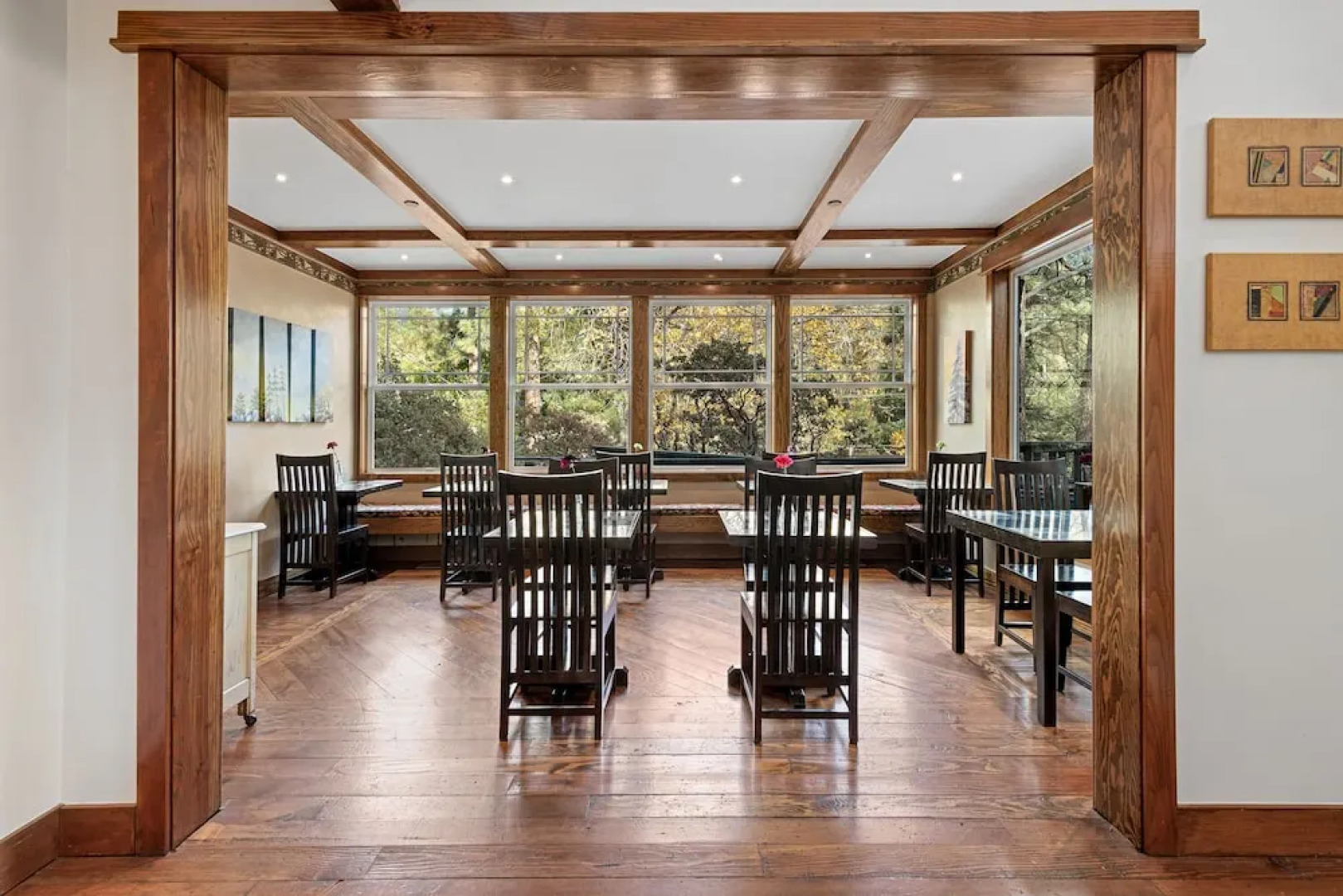 The Grand Idyllwild Lodge