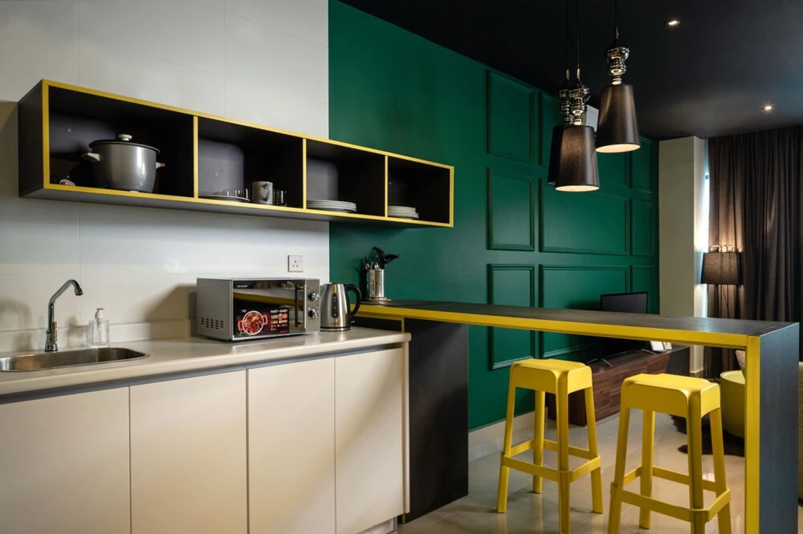 Arte Plus by HHEROES