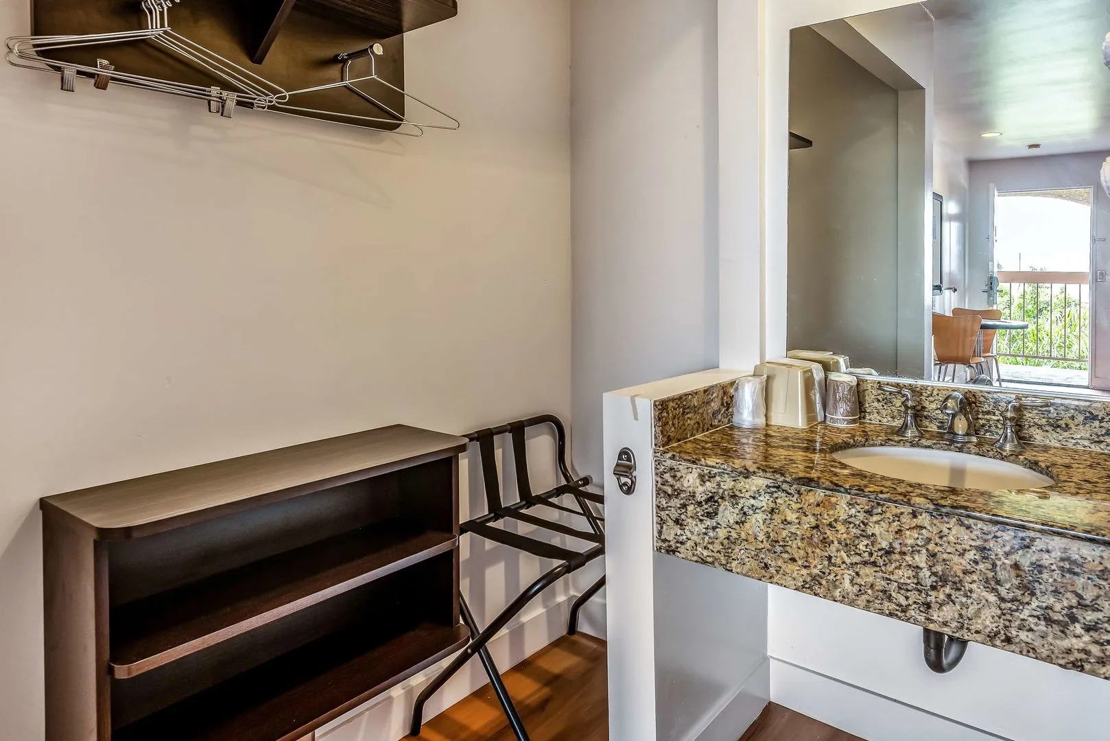 Motel 6 Gardena, CA - South