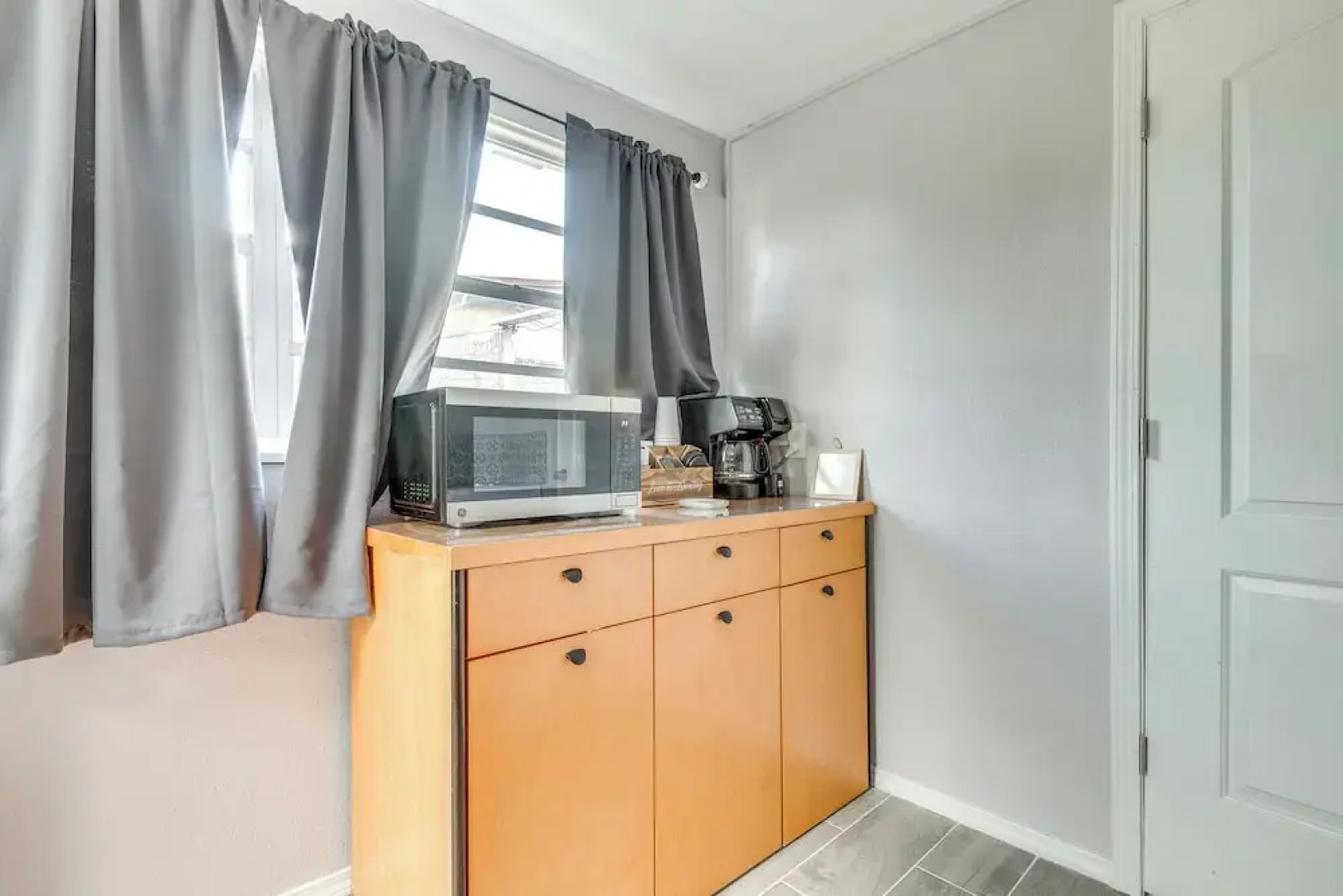 Apt 1 Mi to Riverfront in Titusville w/ Patio