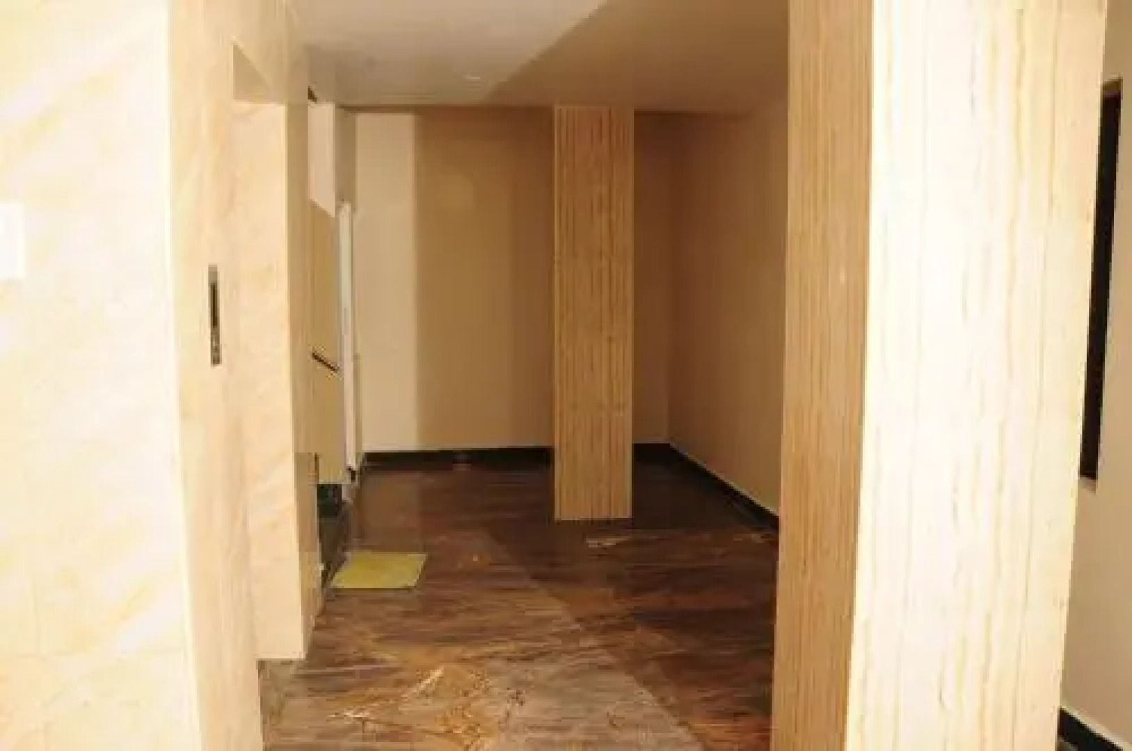 Hotel Rathnavel Towers