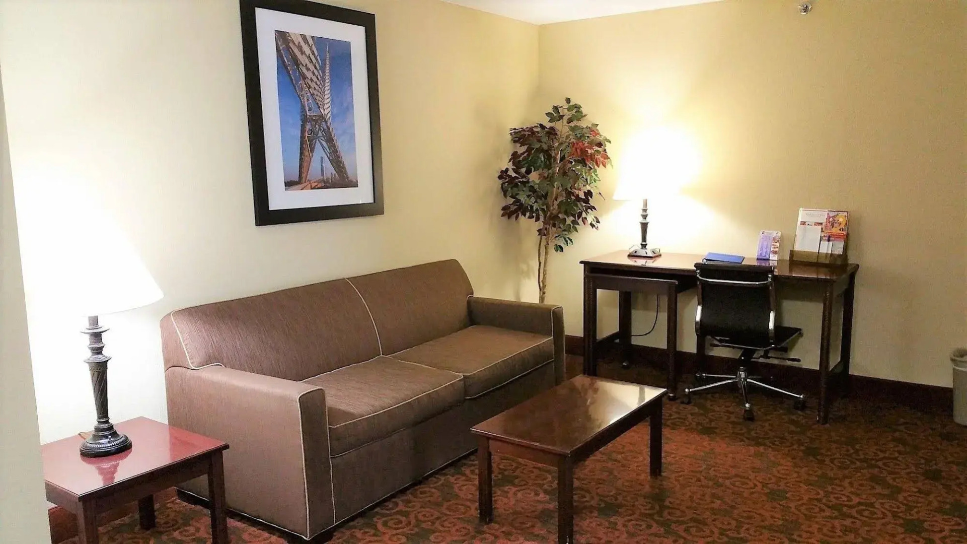 Governor's Suites Hotel Oklahoma City Airport Area