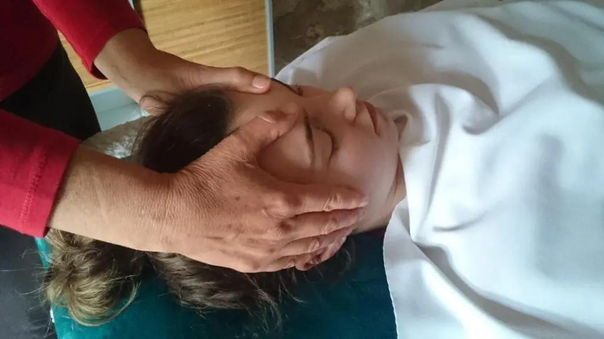 Suite Cardinale 40m2 chambre d' hôte du Mas Fabrègue