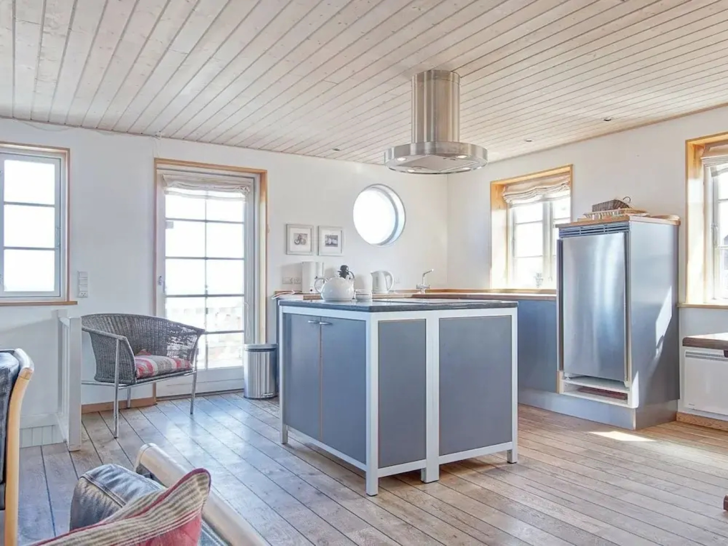 6 Person Holiday Home in Gudhjem