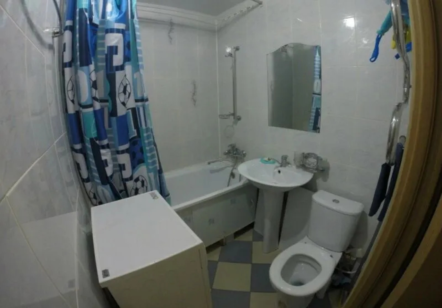 Alatyr Kurgan, st. YAblochkina, 4 g