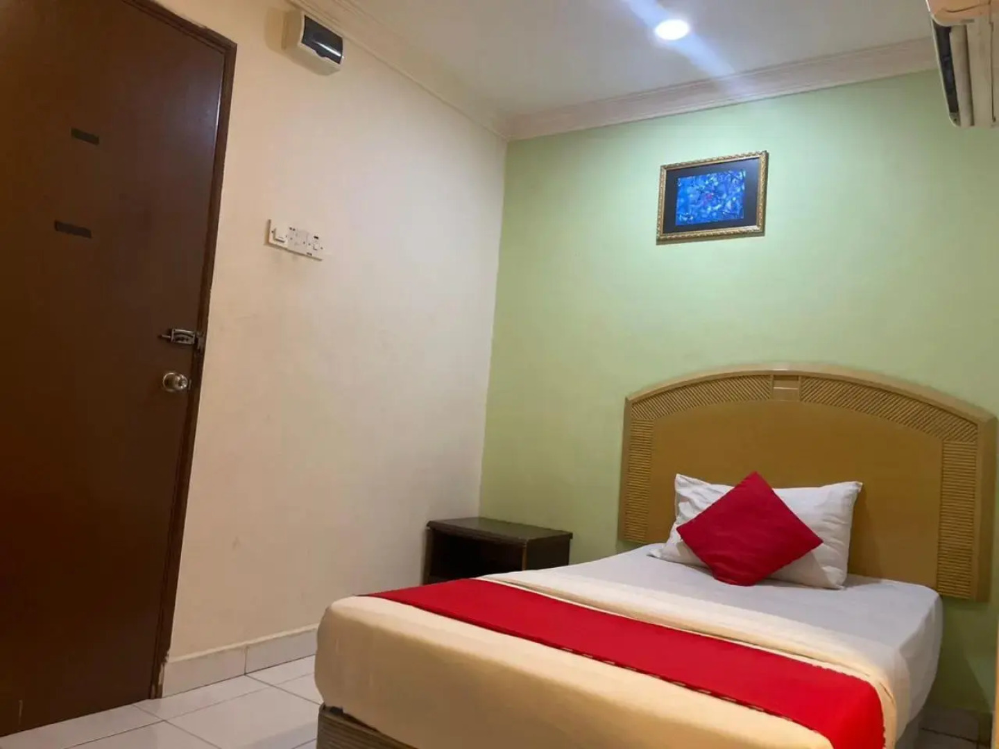 OYO 1002 Hotel Sahara Inn Batu Caves