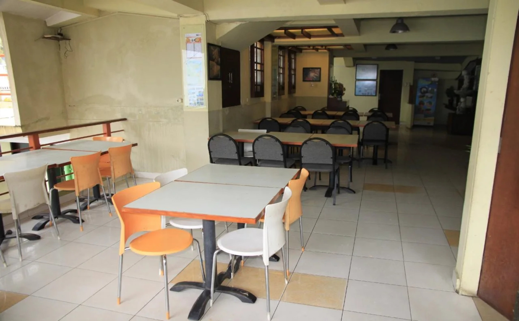 Hotel Pandu Lakeside Parapat