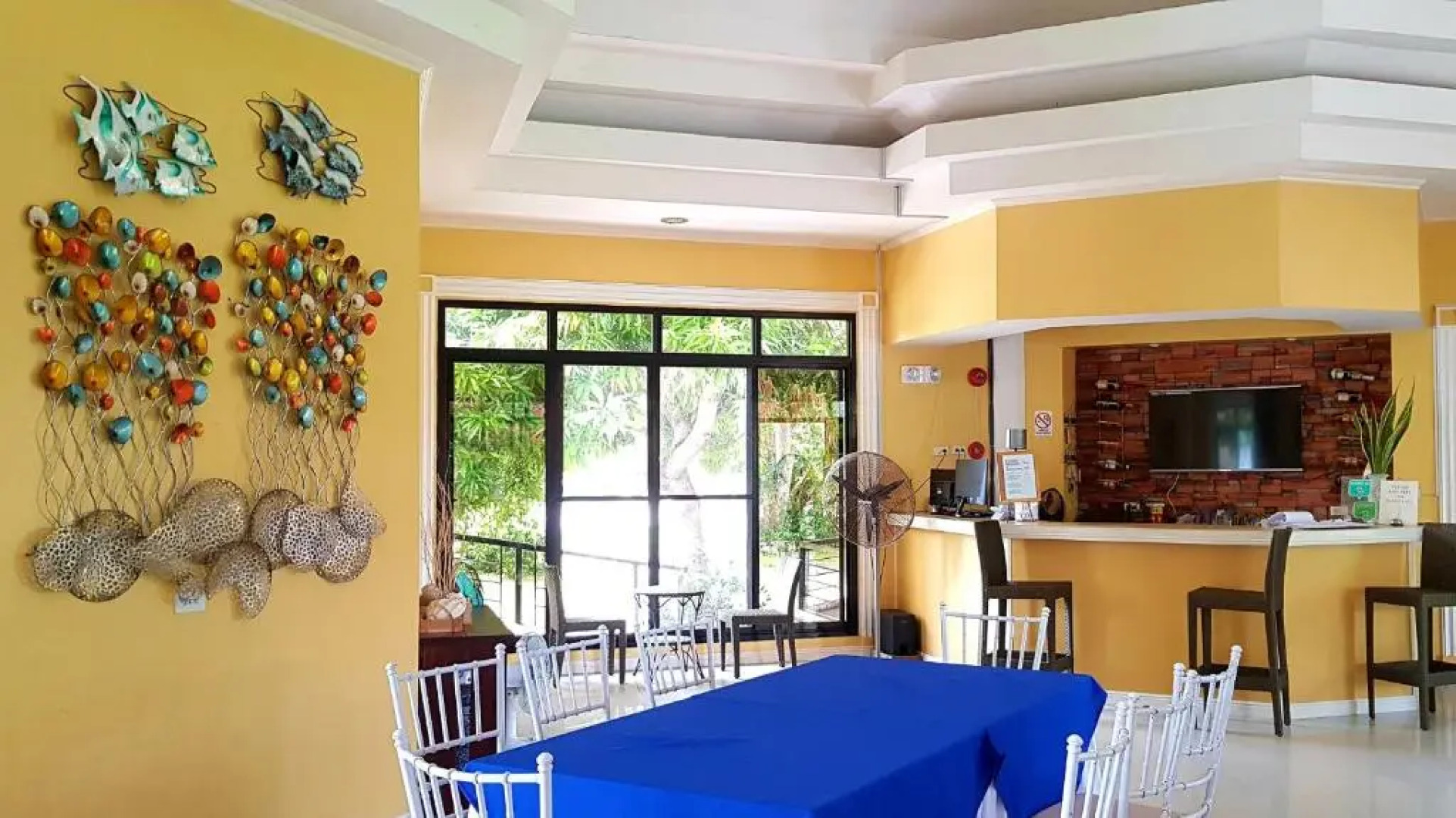 Luxor Resort and Restaurant