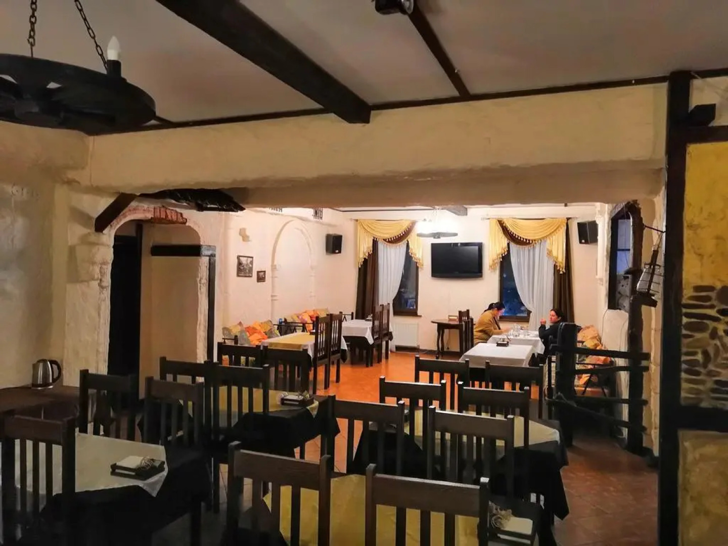 Usengi Hotel and Hostel (Юсенги Отель и Хостел)