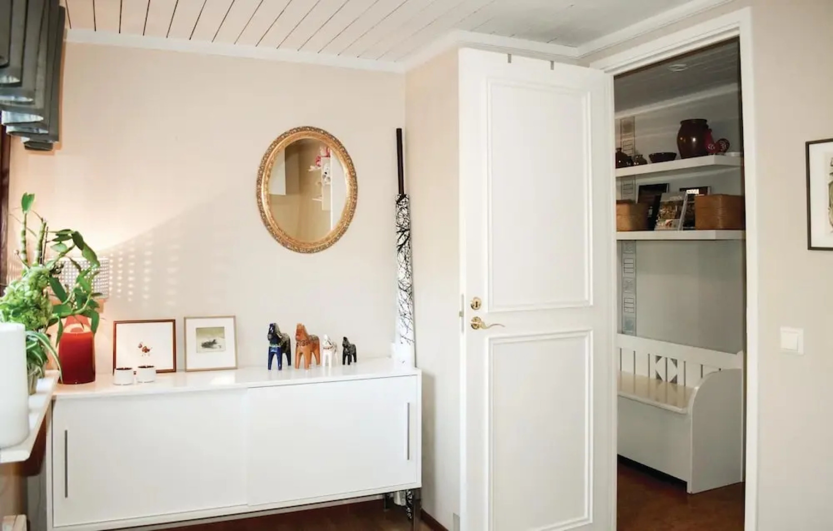 Nice Home in Motala With 4 Bedrooms