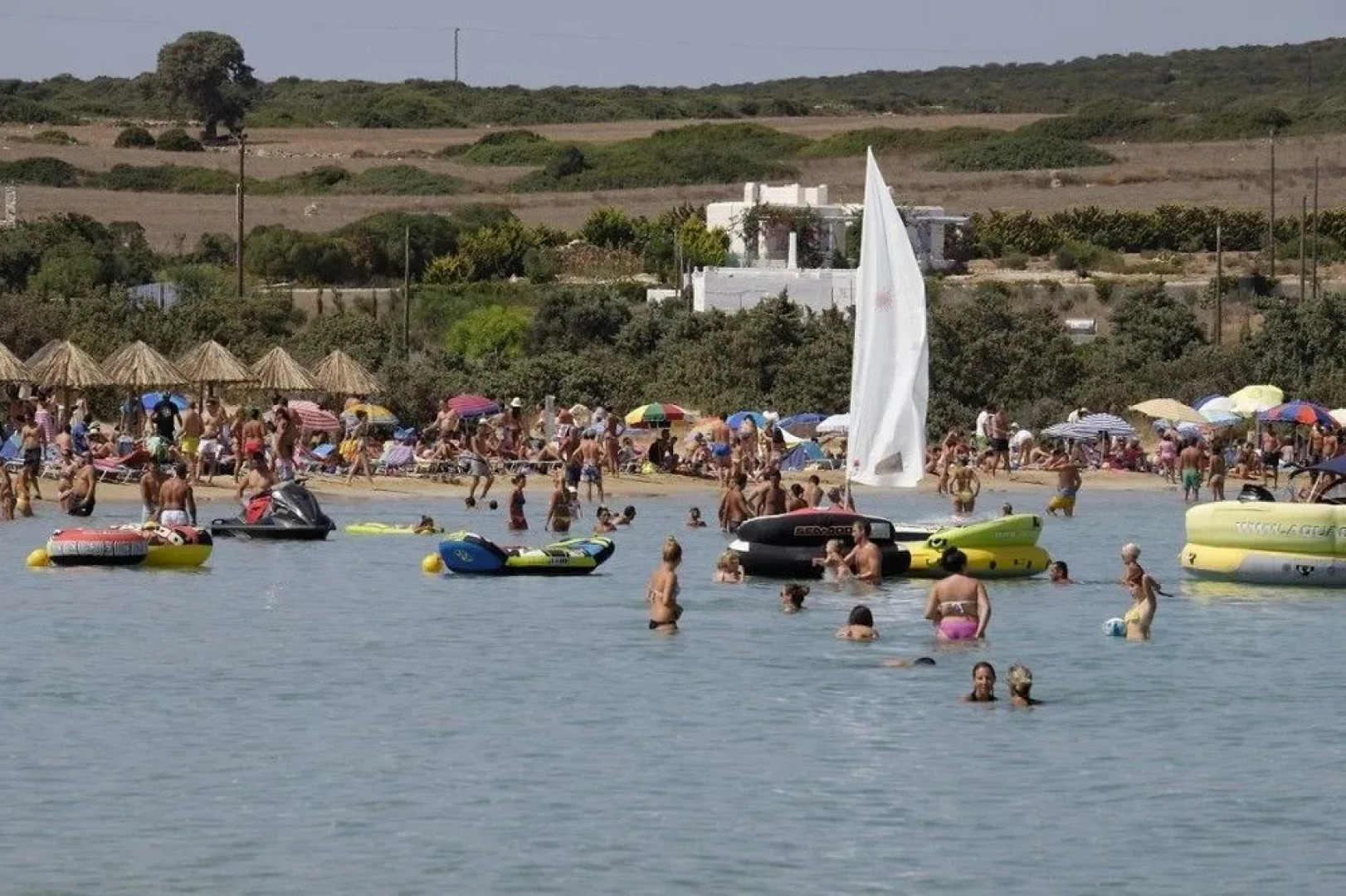 Surfing Beach Paros (Village/Camping)