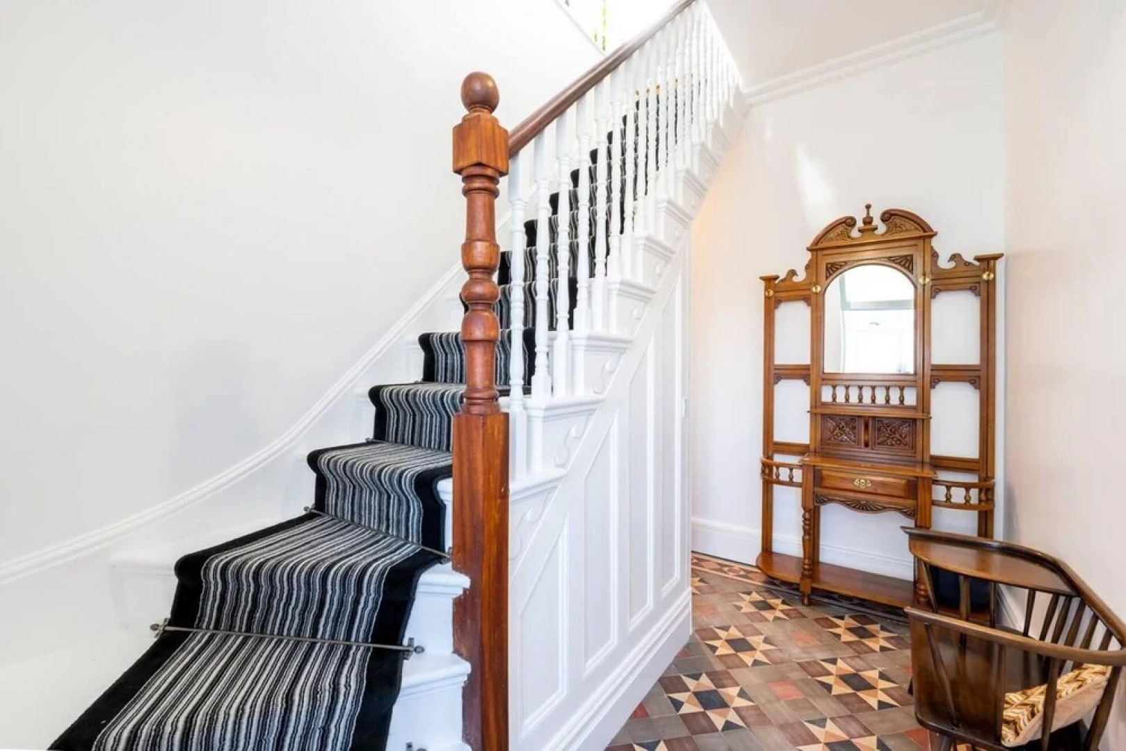 Luxurious 2 Bedroom Apartment With Estuary View