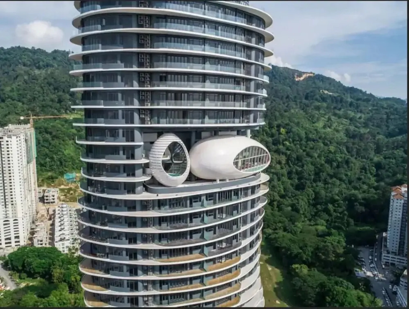 Miracle Homestay Arte S