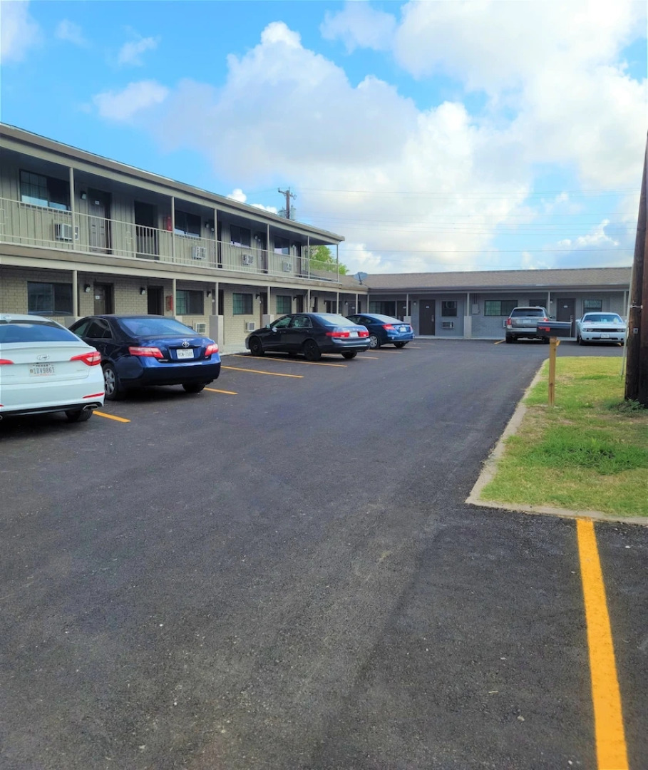 Budget Inn Giddings by Mukhi Hotels