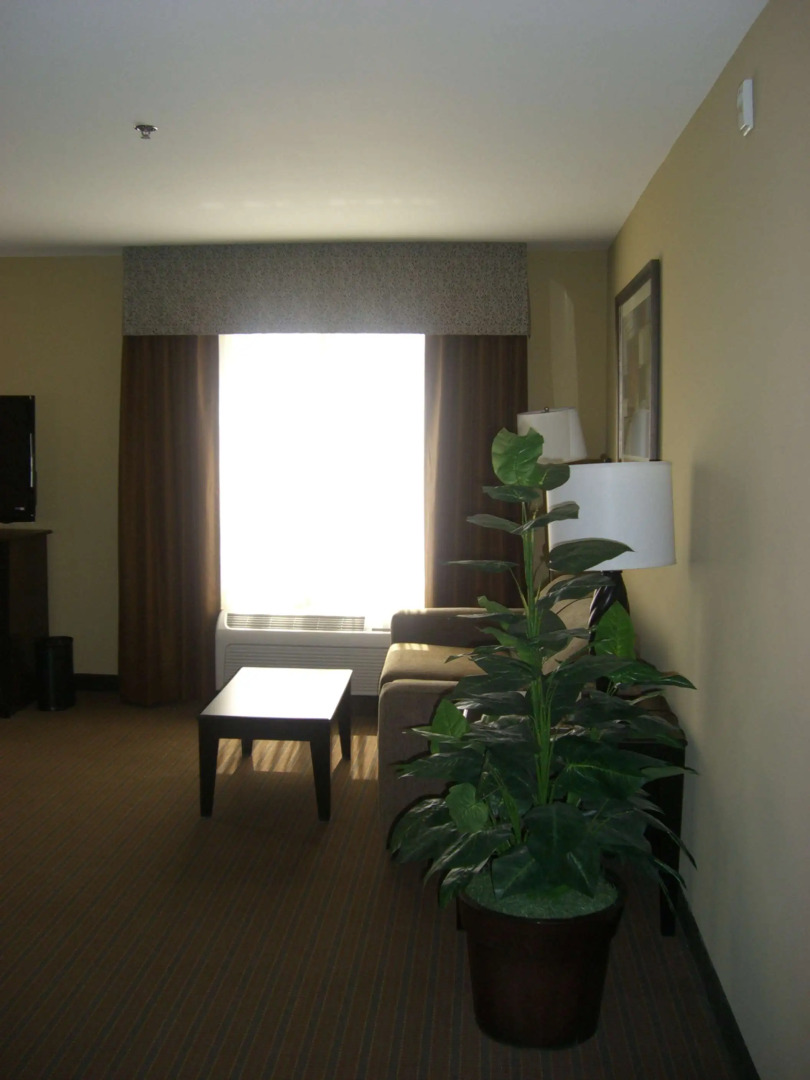 Hampton Inn & Suites Pueblo/North