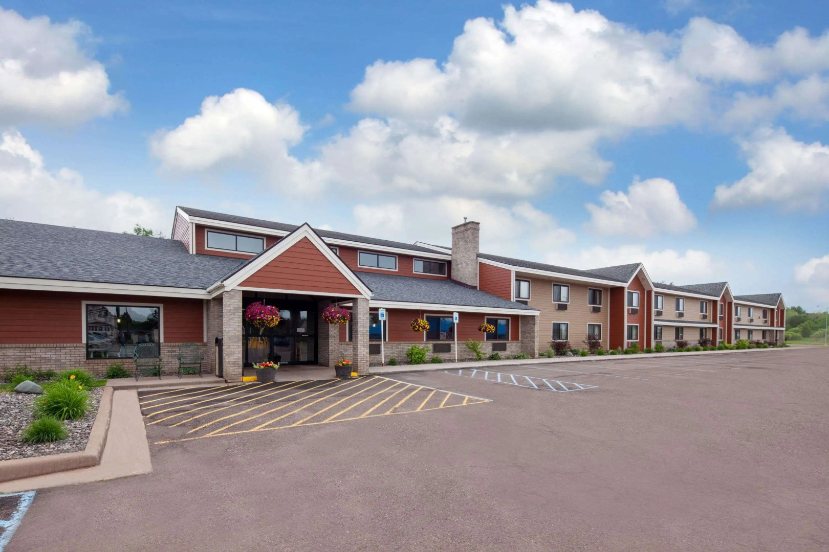 AmericInn by Wyndham Ironwood