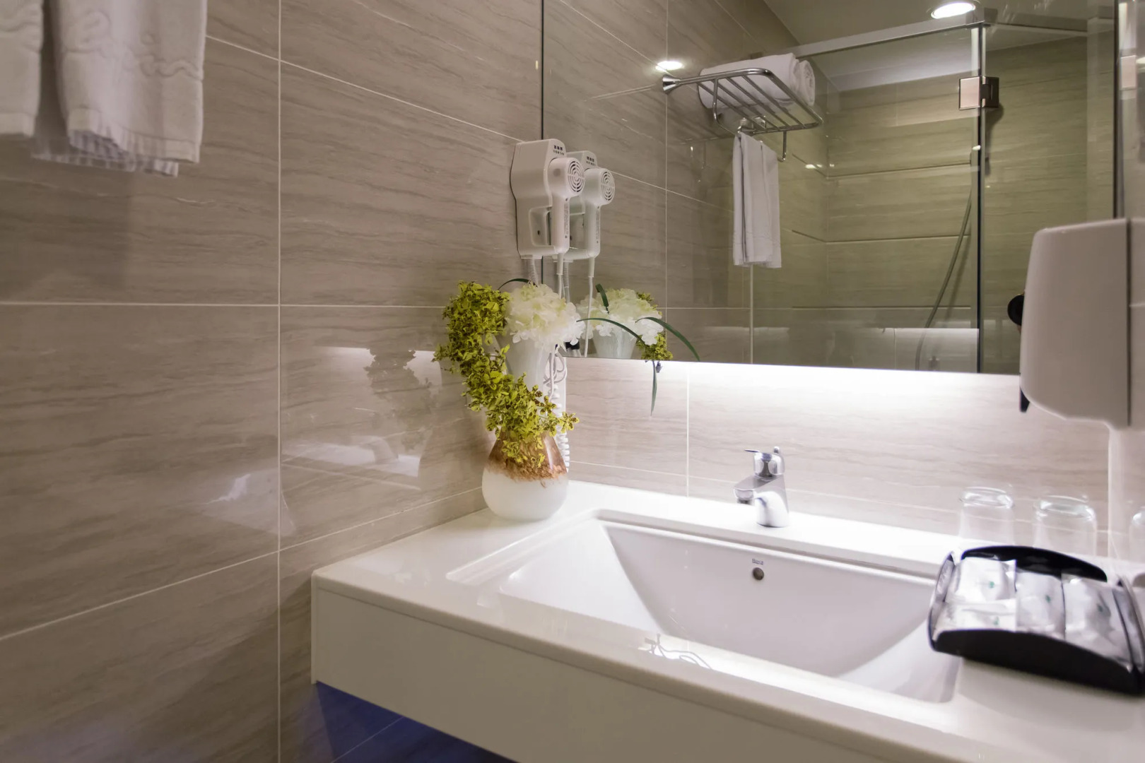 Leesing Hotel-Qixian