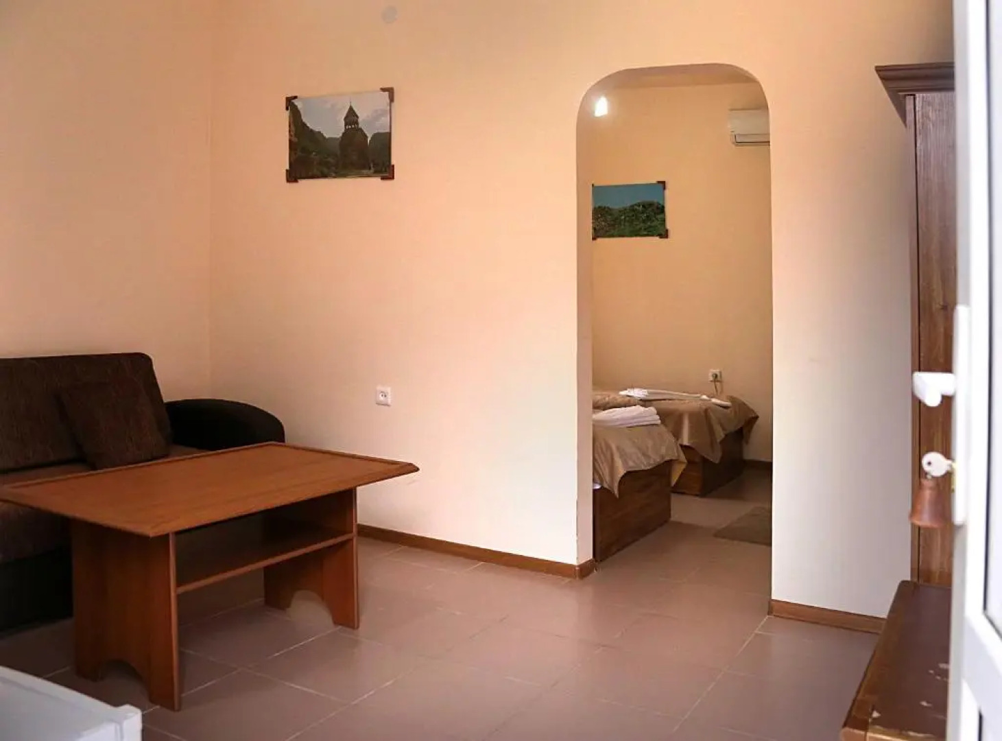 LucyTour Hotel Resort