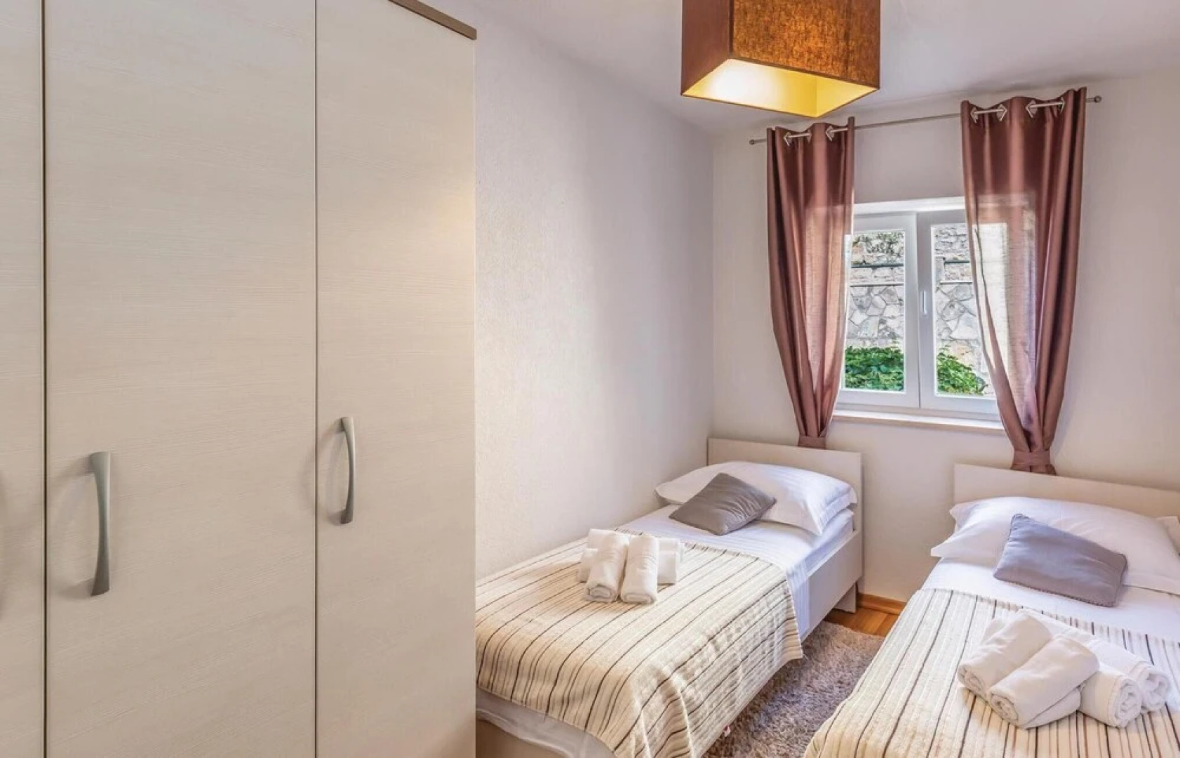 Amazing Home in Makarska with Hot Tub, Sauna & WiFi