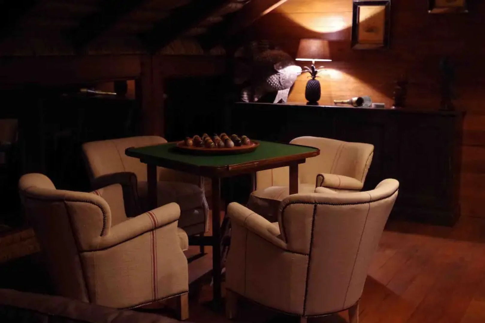 Demeure Des Huiles Précieuses