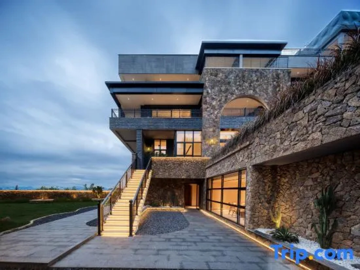 Qixian Miaoshan Shuyan Onsen Villa 360° Wild Luxury Private Hot Spring Resort Guesthouse