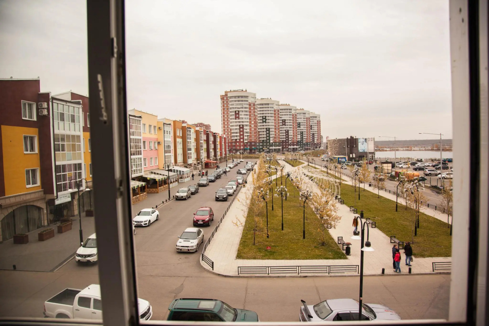 Апартаменты на Верхней Набережной 145/11