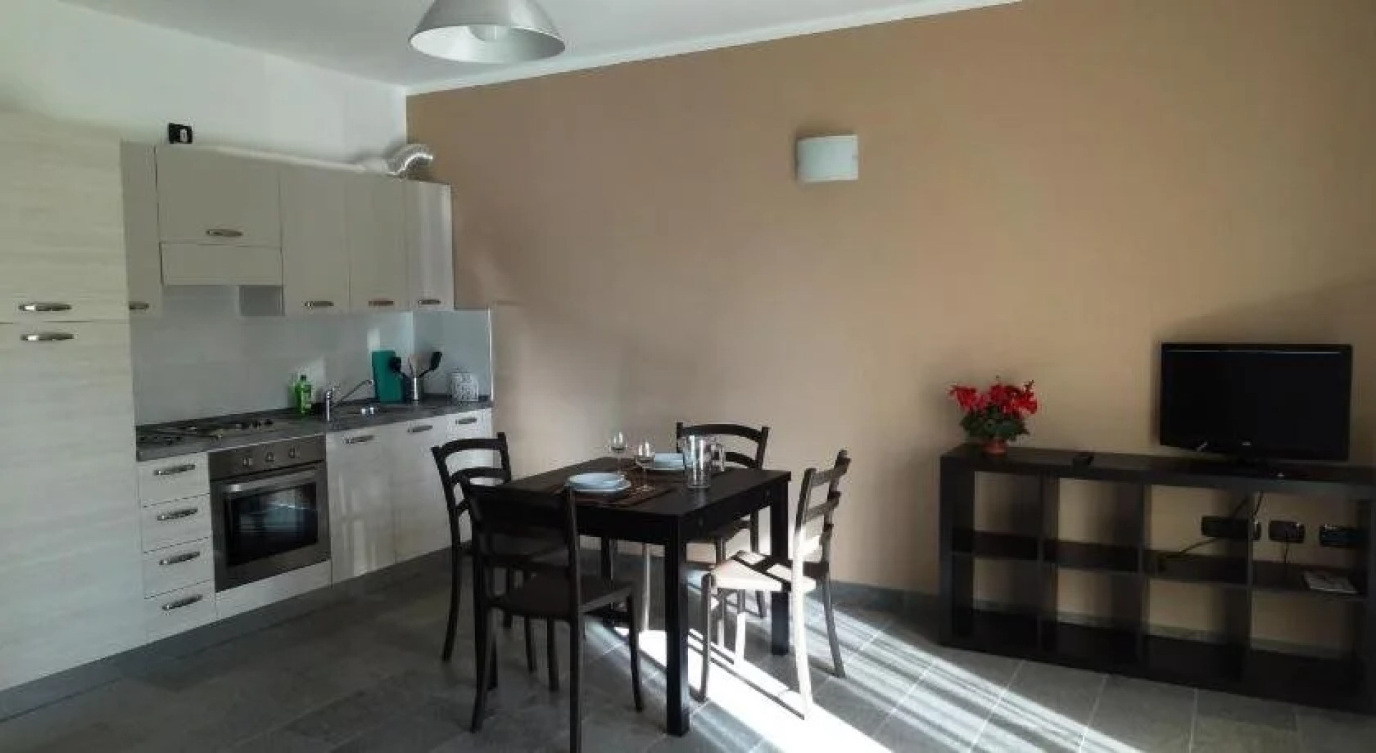 Helianthus Residence