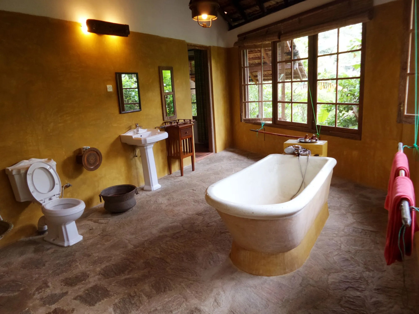 The Kandy Samadhi Centre