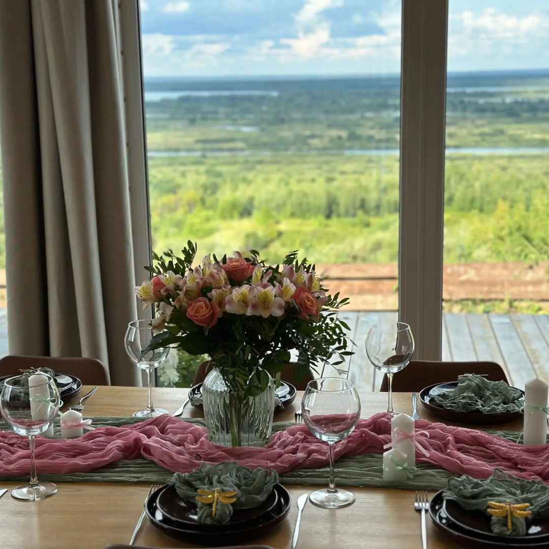 Дом с панорамным видом на Волгу