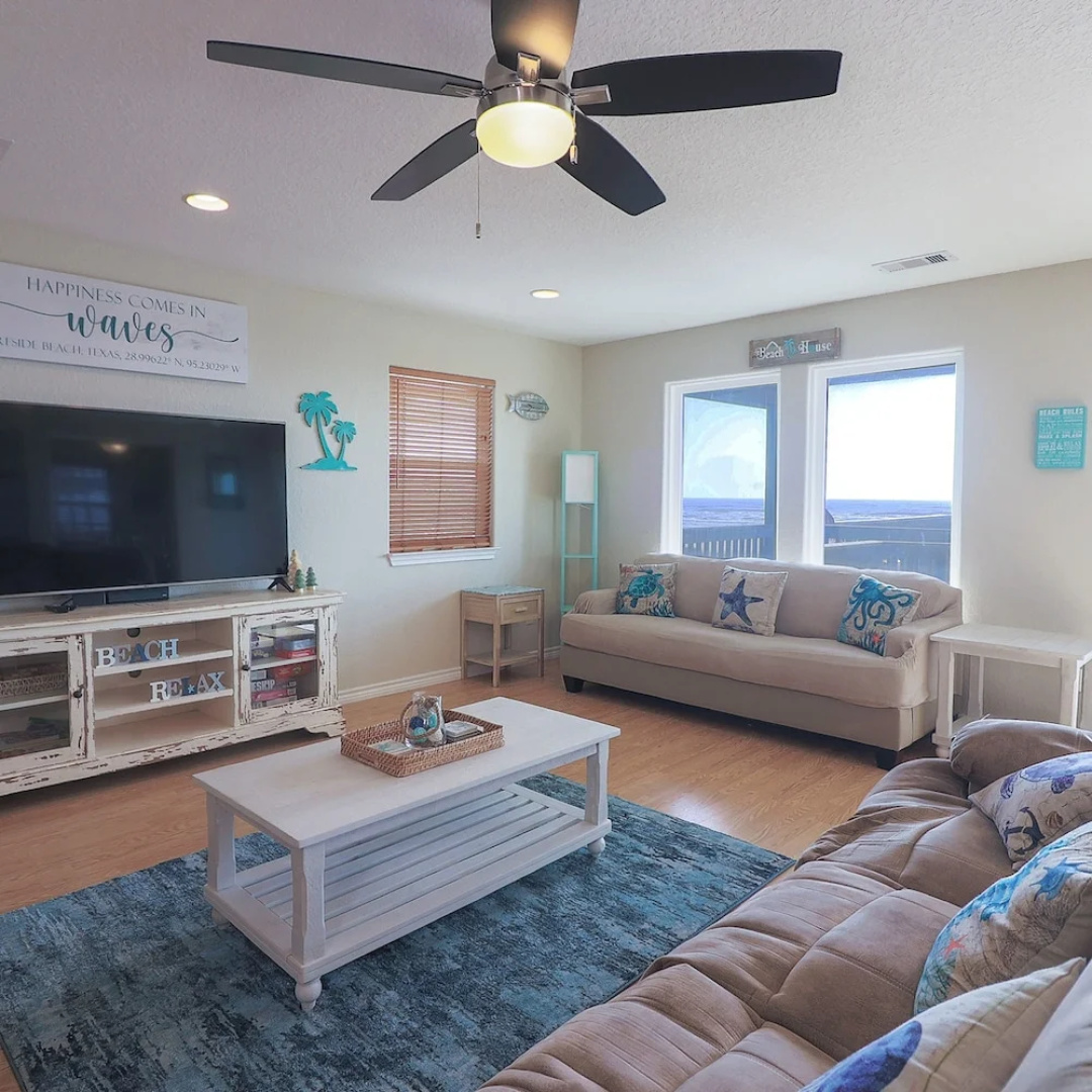 Superb Home With Private Walkover Unobstructed Views