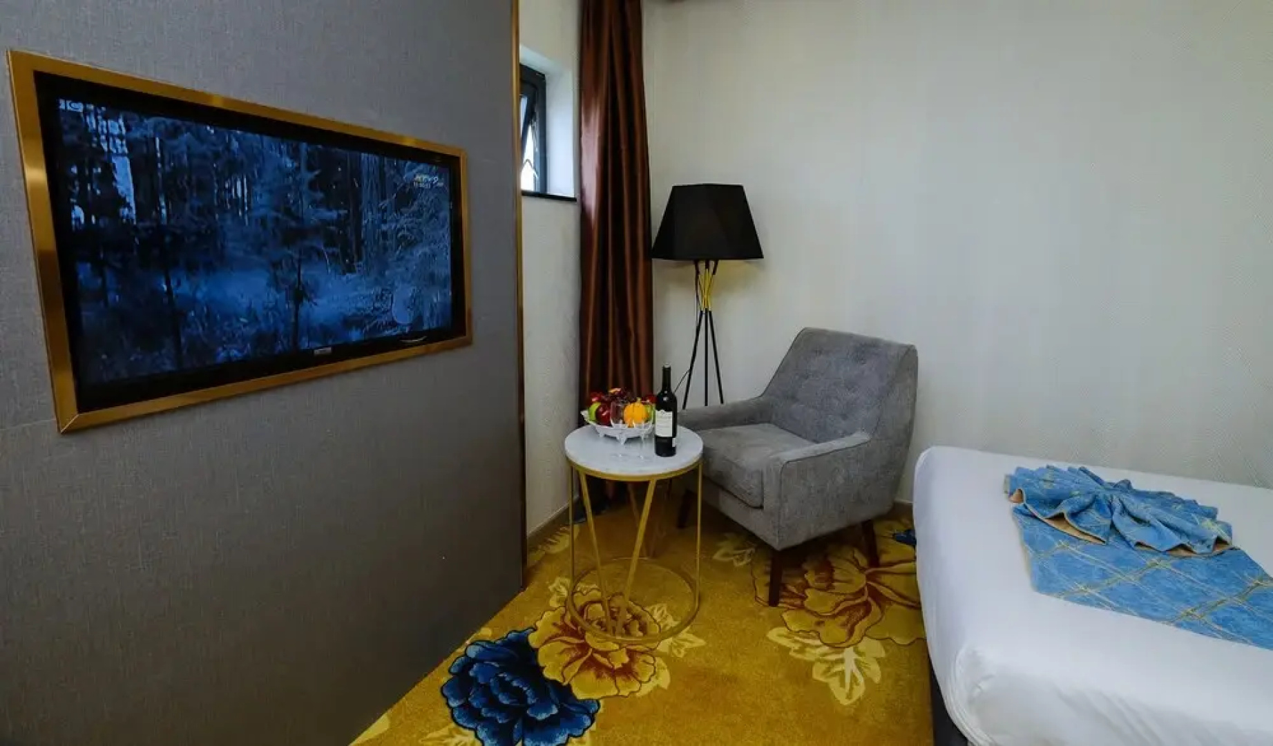 Diamond Hotel
