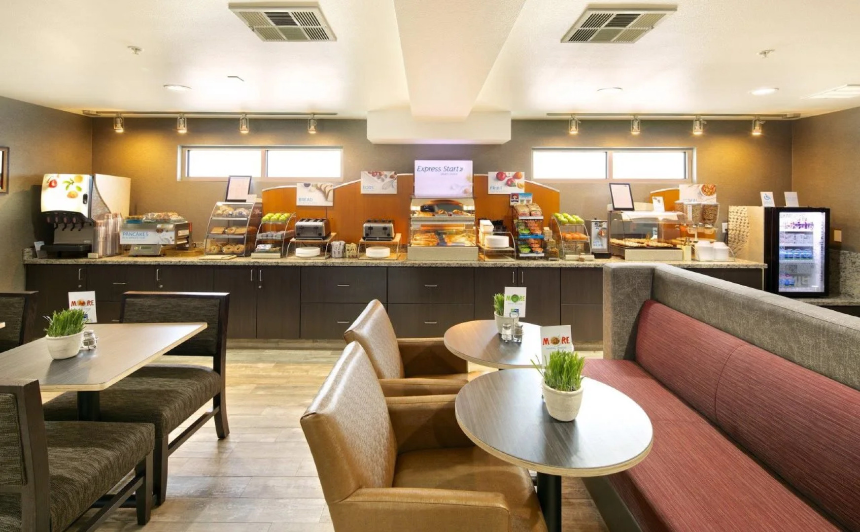 Holiday Inn Express & Suites Paso Robles by IHG